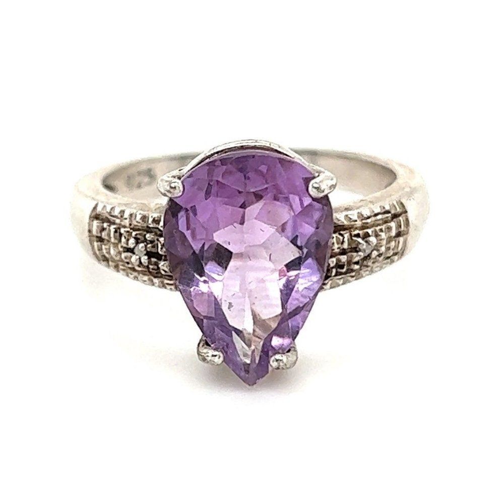 Pear Amethyst Ring